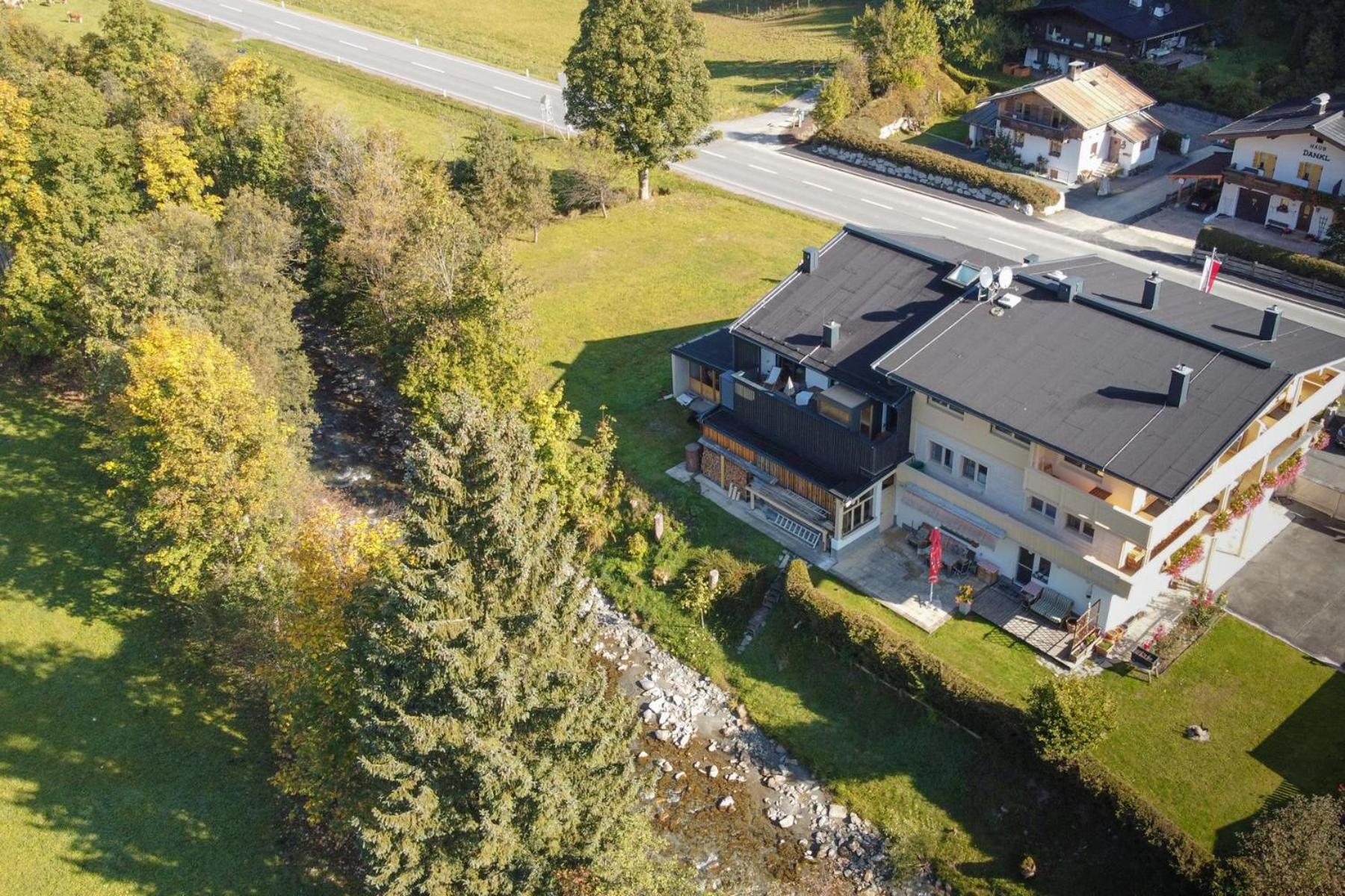 Alte Bildhauerei Apartamento Aurach bei Kitzbuehel Exterior foto
